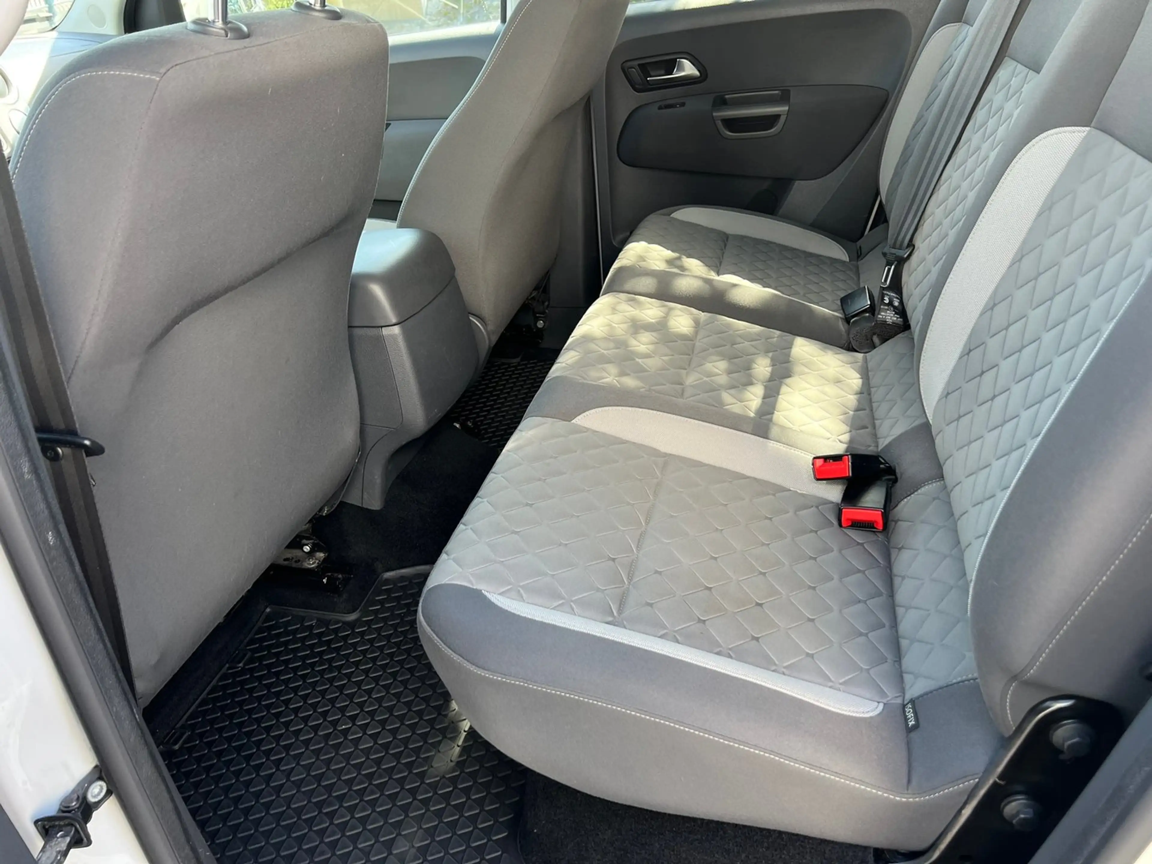 Volkswagen Amarok Atacama BMT TDI 4x4 permanent — photo 10