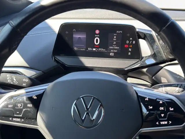 Volkswagen ID.4 view 9