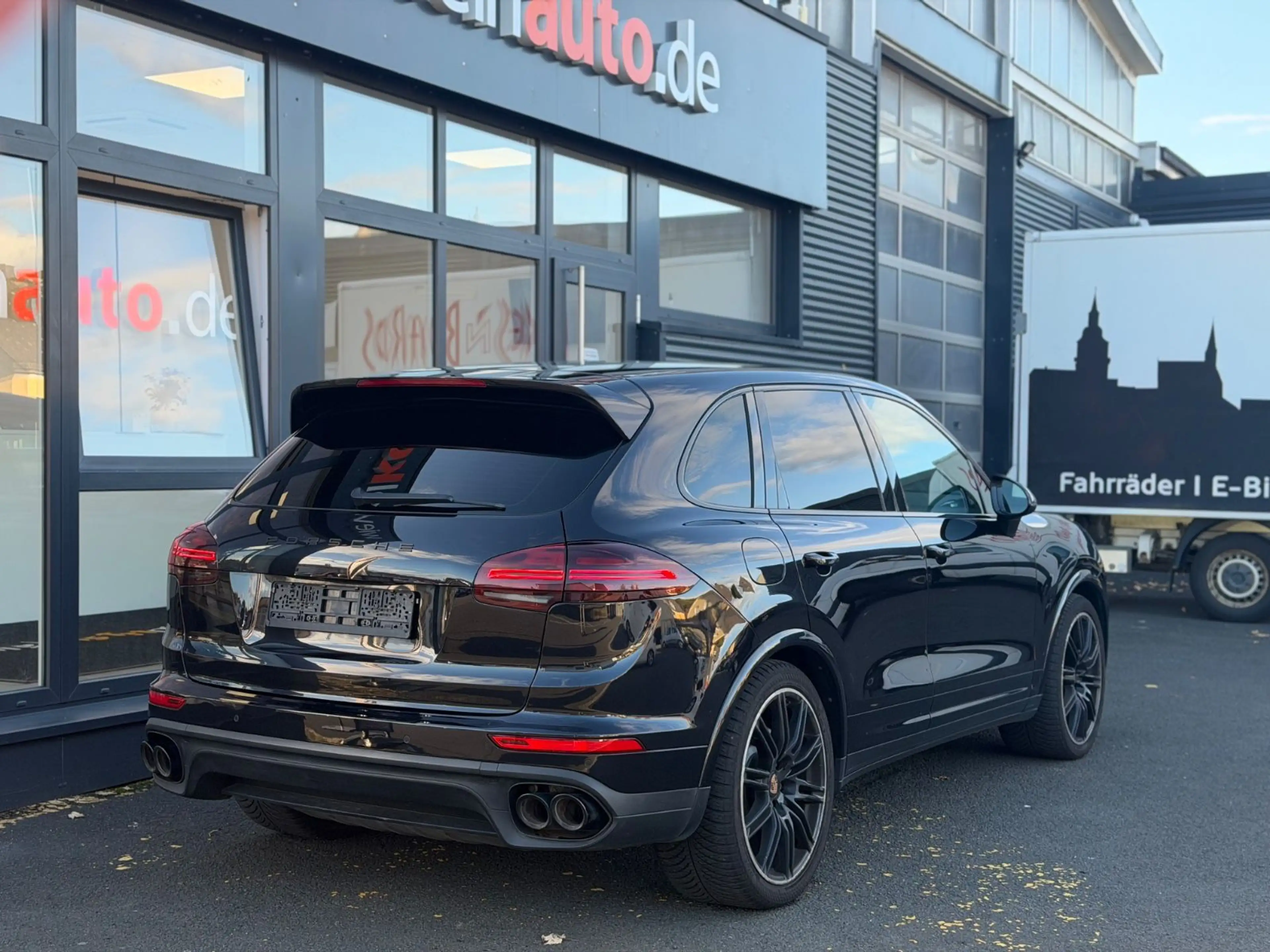 Porsche Cayenne S Diesel 4,2 V8*18Wege*PDLS*PAS*SportChr — photo 7