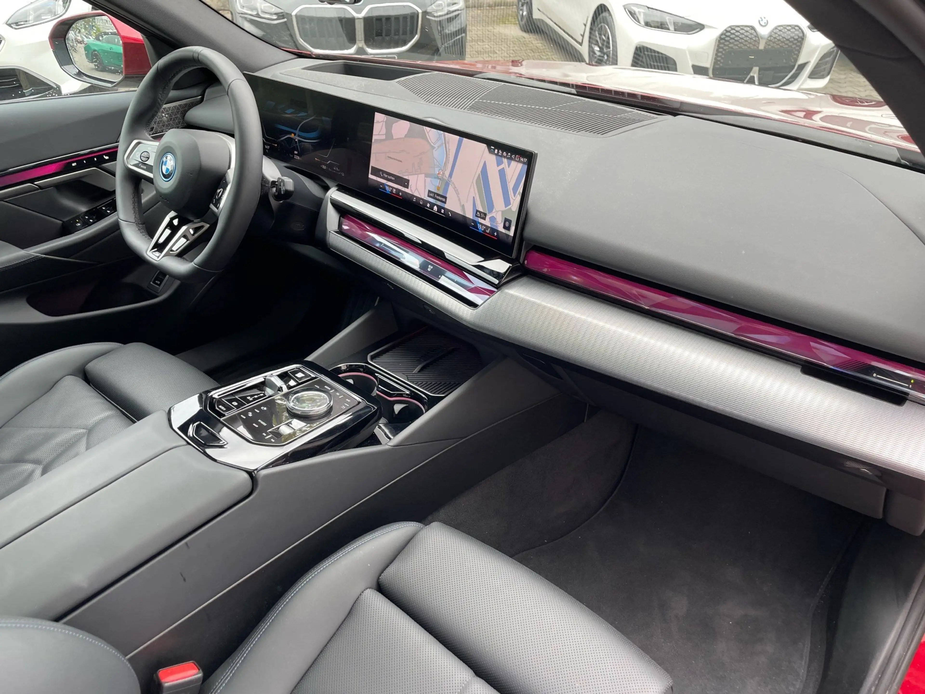 BMW 550 e xDrive Tour M Sport Pro || AHK ACC 360 Pano Sitz — photo 5
