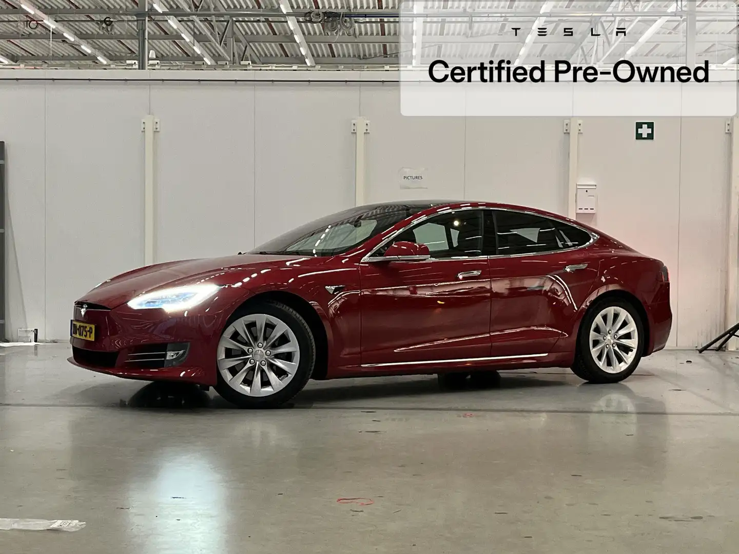 Tesla Model S 75D/BTW/Enhanced Autopilot Rood - 1