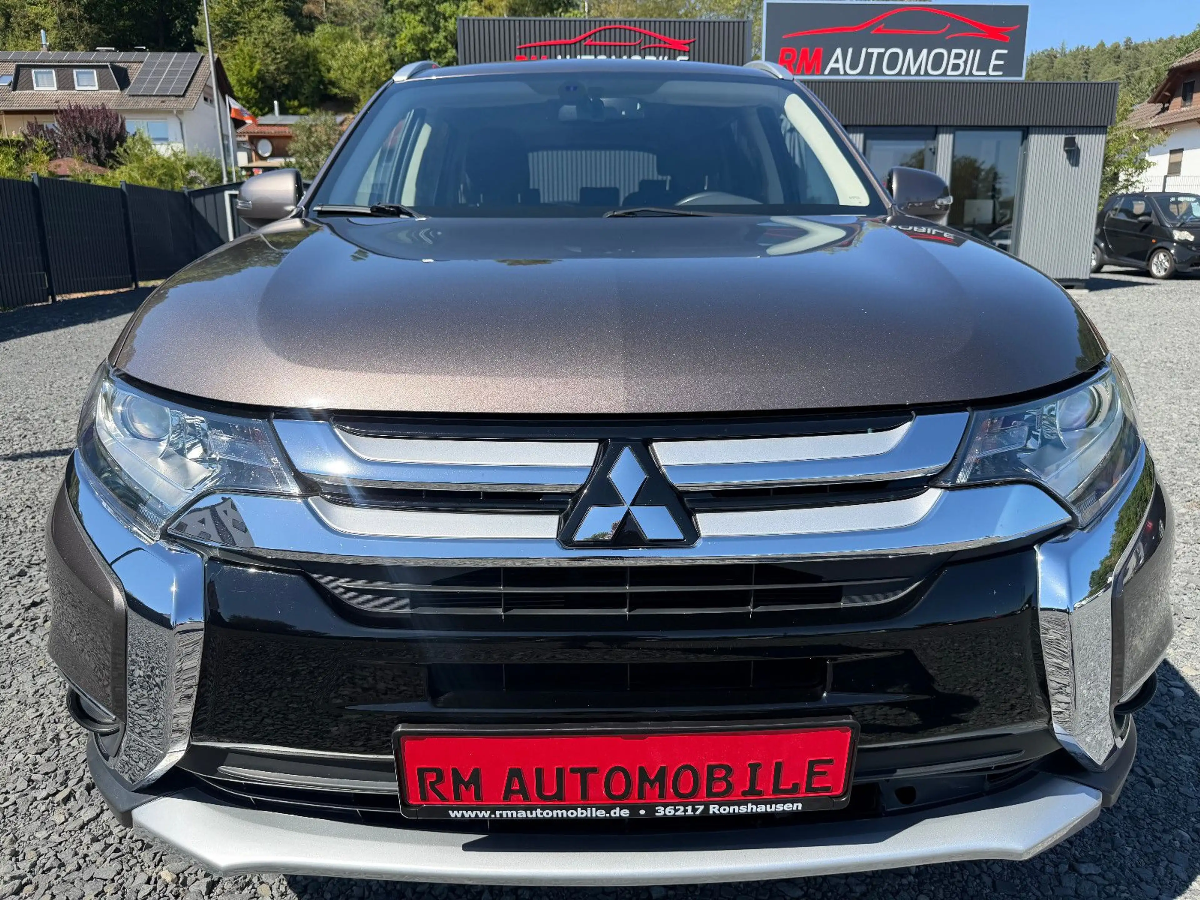 Mitsubishi Outlander 2.0Edition 100 2WD KAMERA/TEMPO/1.HAND — photo 2