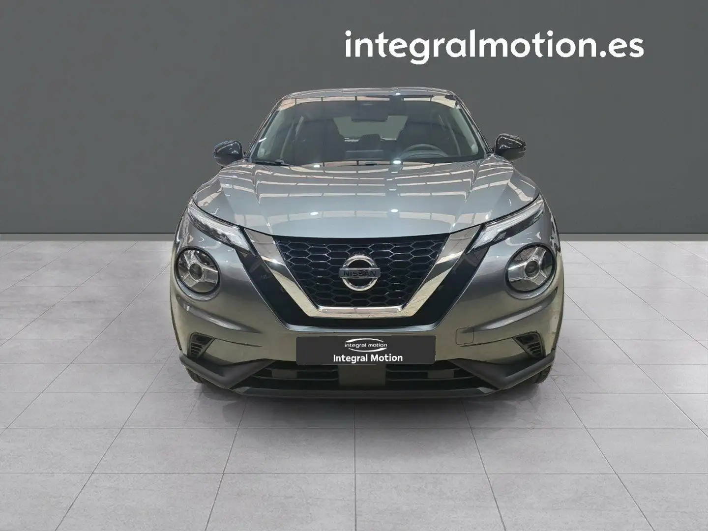 Nissan Juke DIG-T 84 kW (114 CV) 6M/T N-Connecta Gris - 2