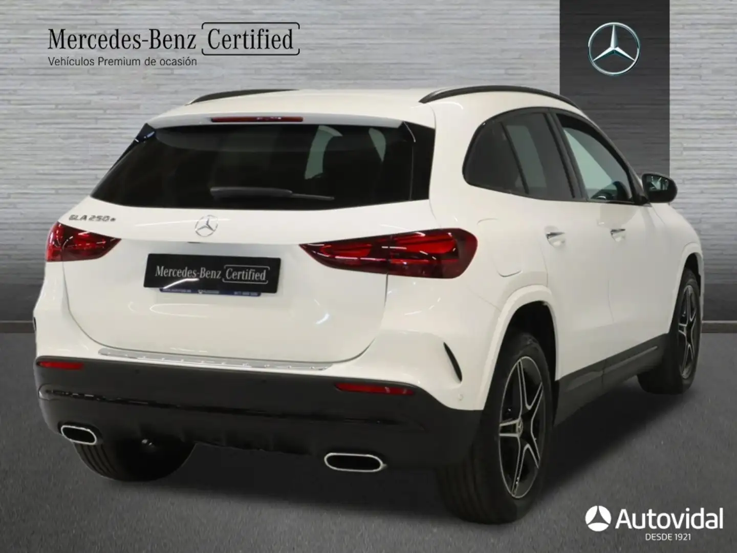 Mercedes-Benz GLA 250 E DCT 218 5P White - 2