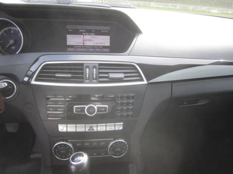Mercedes-Benz C 220 C-Klasse Diesel CDI DPF *Sitzheizung *Klimaautom. — photo 9