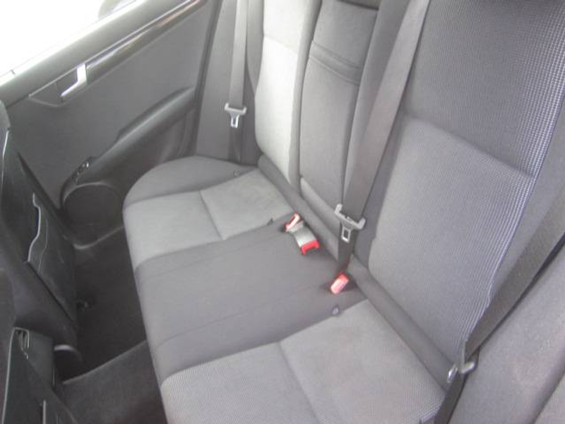 Mercedes-Benz C 220 C-Klasse Diesel CDI DPF *Sitzheizung *Klimaautom. — photo 12