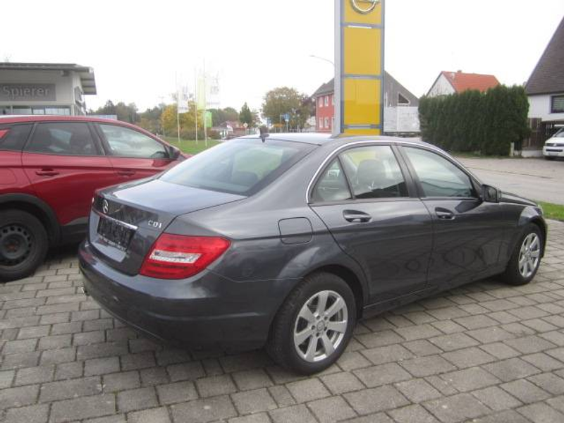 Mercedes-Benz C 220 C-Klasse Diesel CDI DPF *Sitzheizung *Klimaautom. — photo 4
