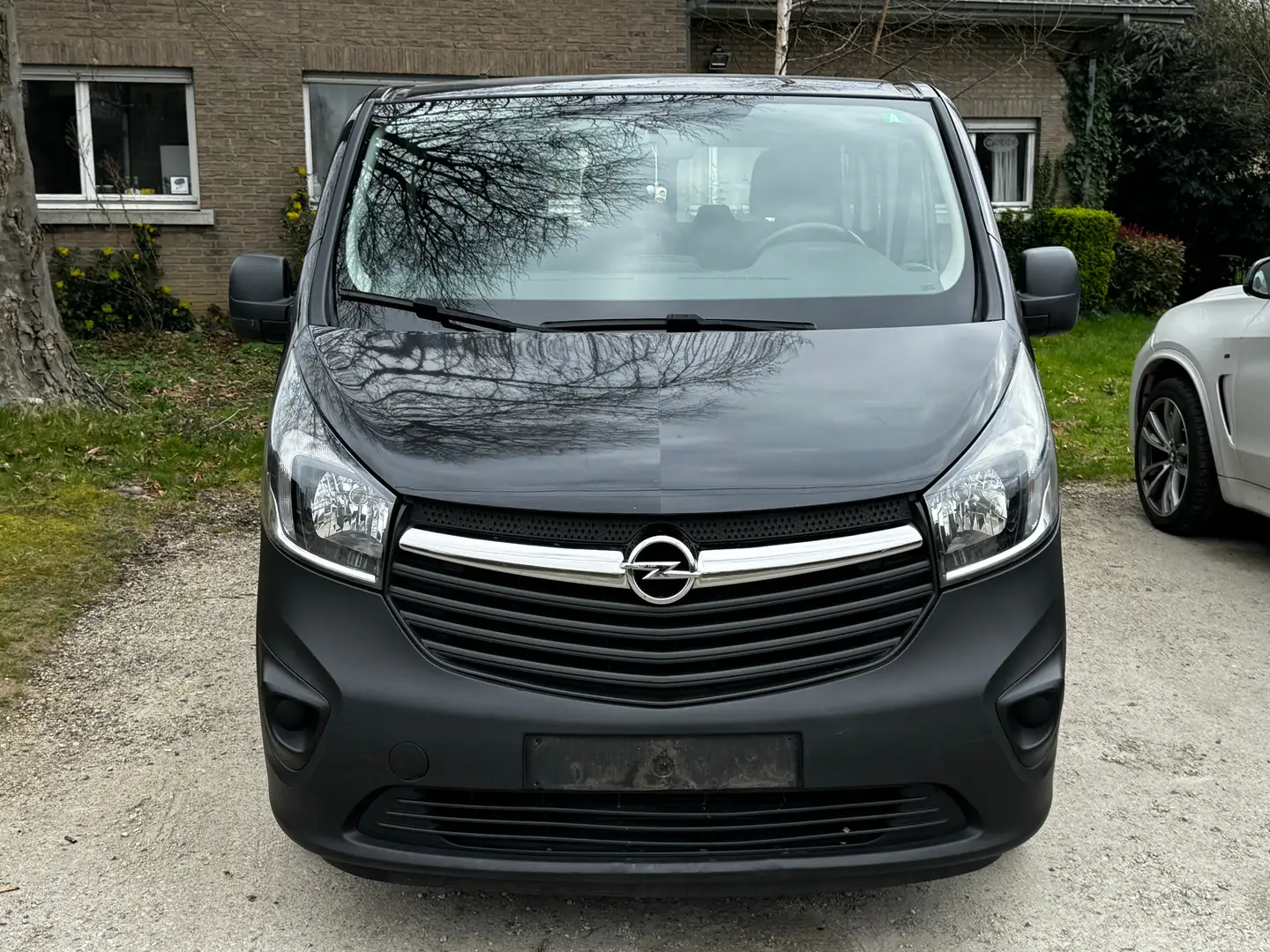 Opel Vivaro 1.6d / 120.000km / 9pl / Airco / Diesel / Euro 6 Noir - 1