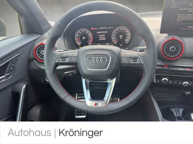 Audi Q2 view 11