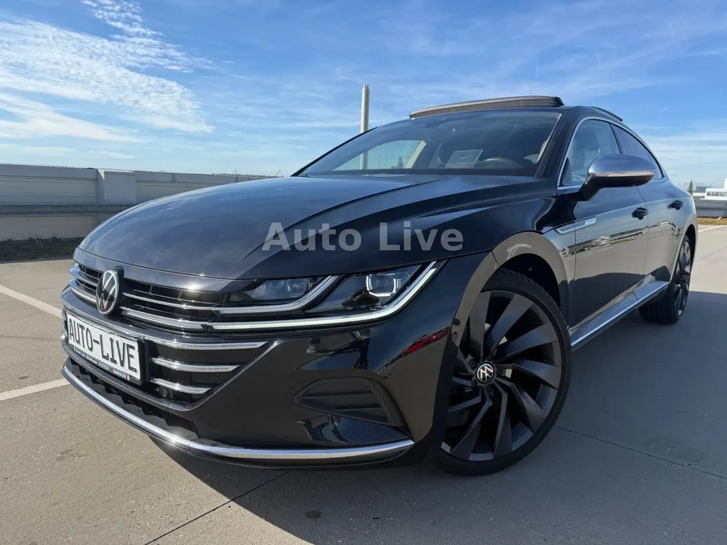 Volkswagen Arteon 2.0 TDI*DSG* R LINE OPTIK*PANO*360*VIRTU! Schwarz - 1