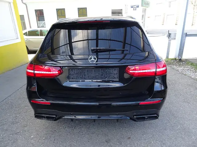 Mercedes-Benz E 63 AMG S T 4 Matic+ Aut. Ansicht 6