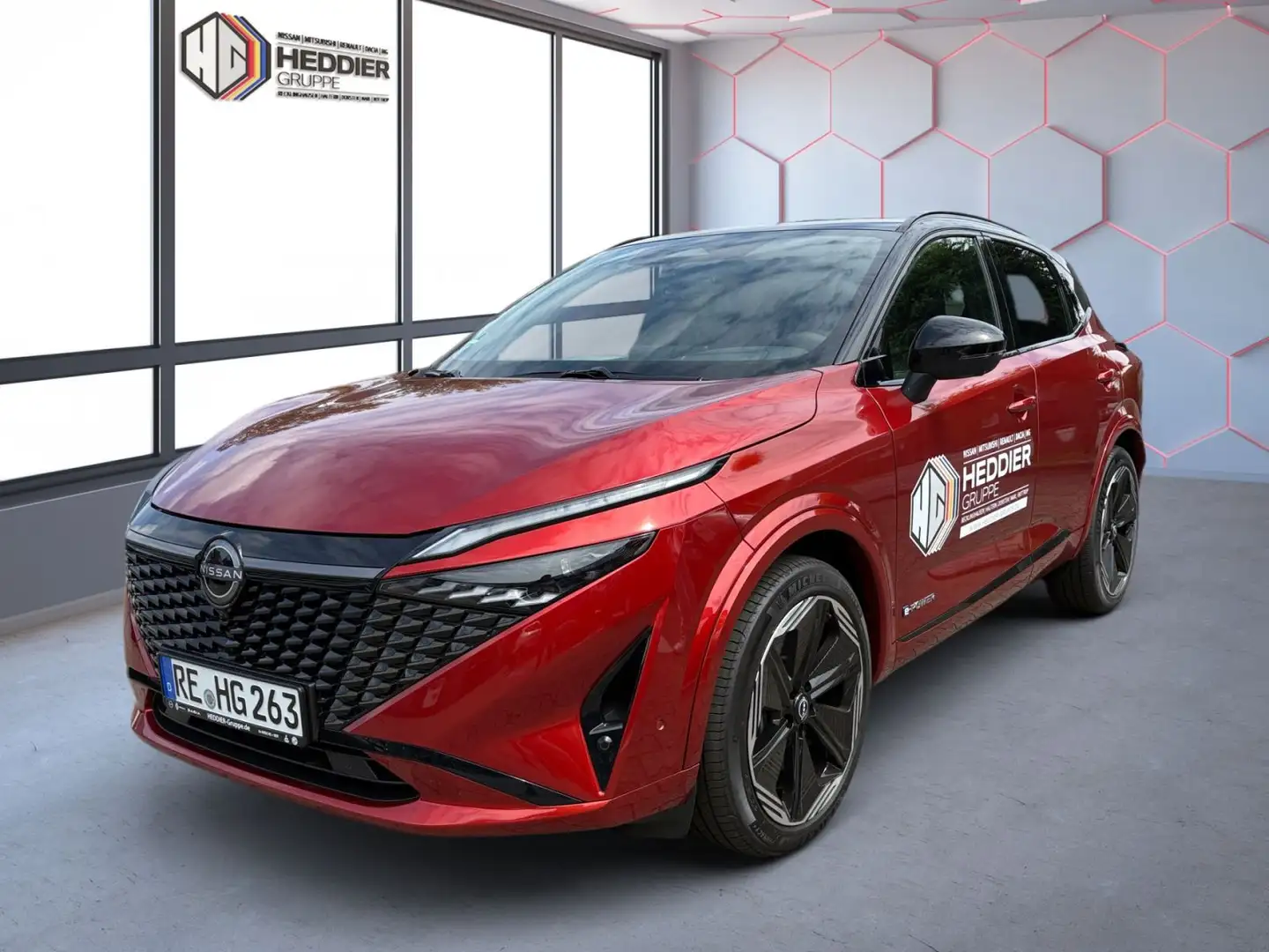 Nissan Qashqai N-Design e-Power*NAVI*PDC*360°Kamera*SHZ Rood - 1