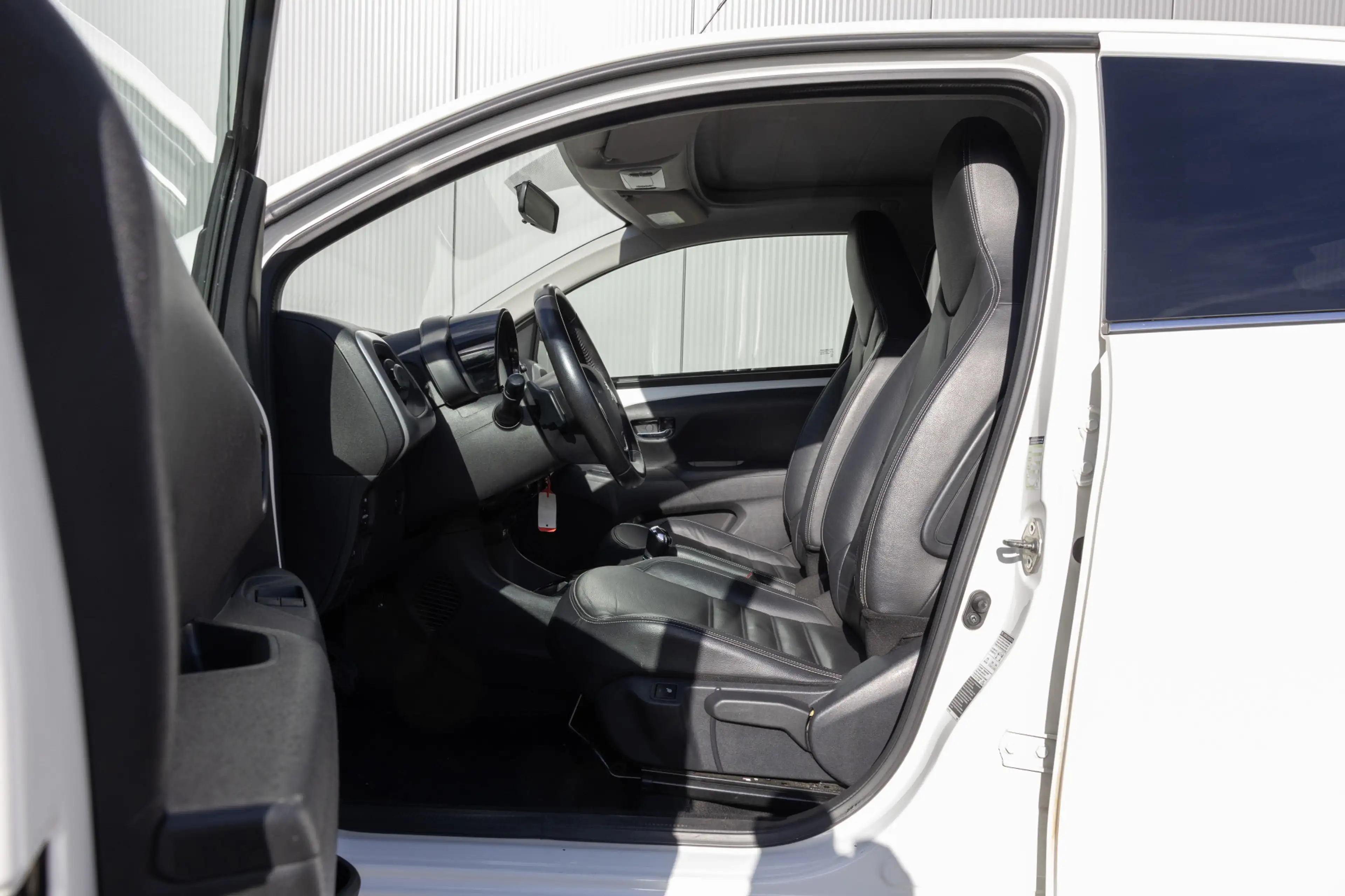 Peugeot 108 1.0 VTi Allure TOP! | CARPLAY | ECC | — photo 8