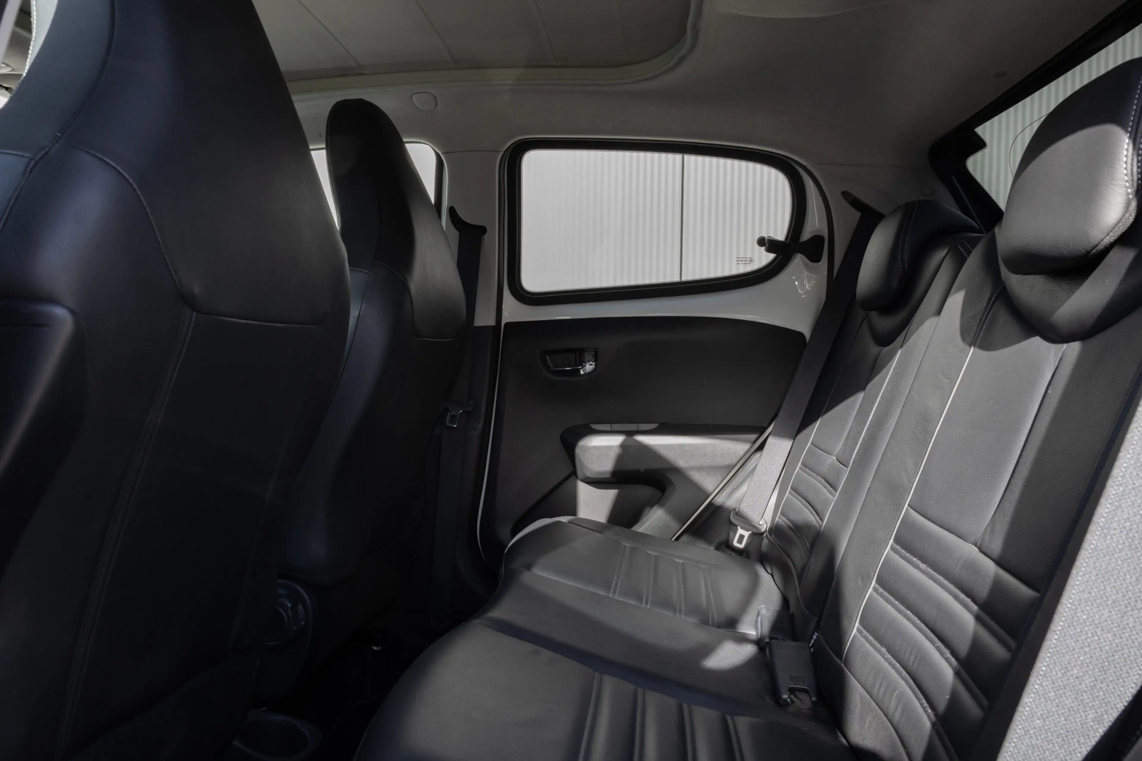 Peugeot 108 1.0 VTi Allure TOP! | CARPLAY | ECC | — photo 6