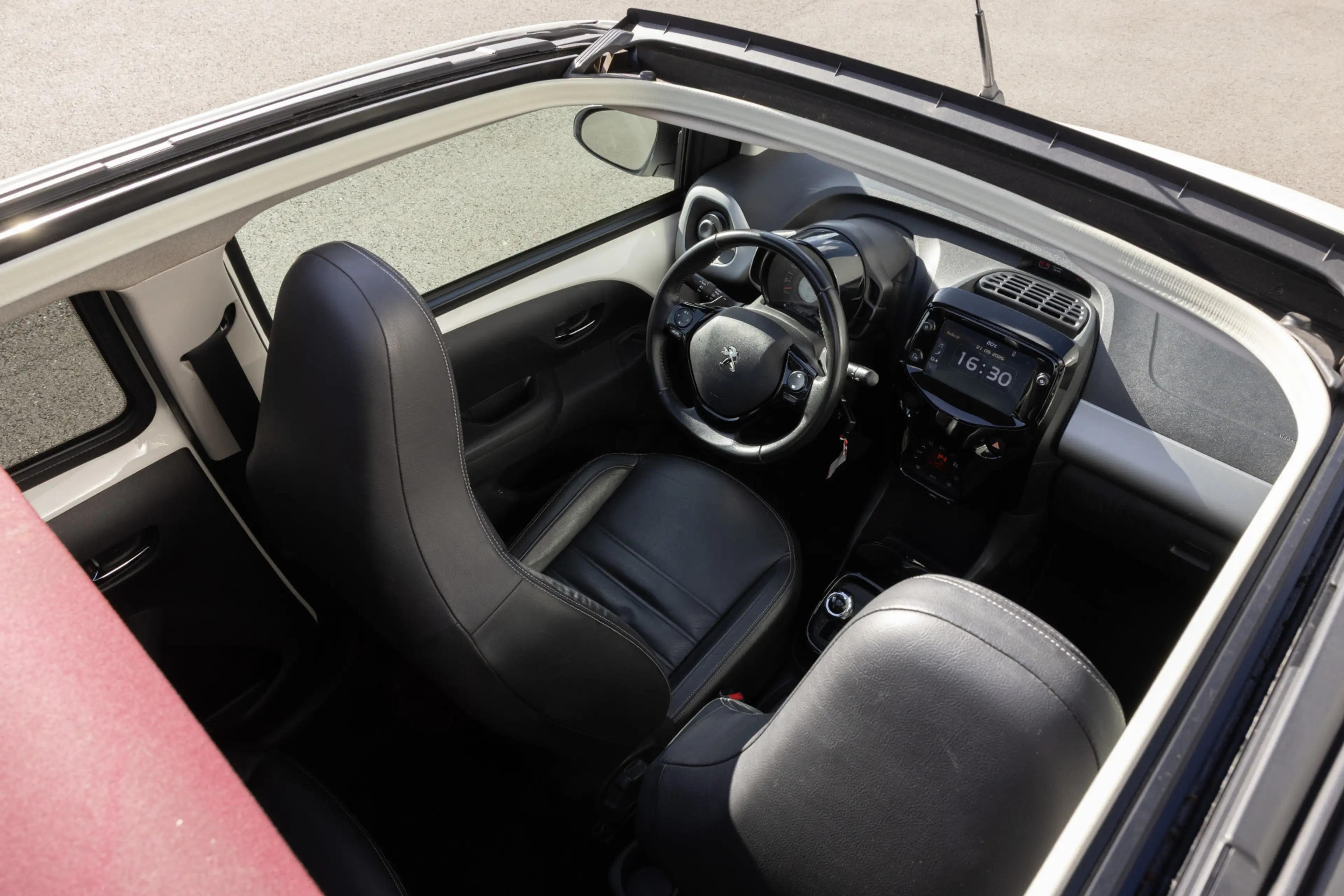 Peugeot 108 1.0 VTi Allure TOP! | CARPLAY | ECC | — photo 11