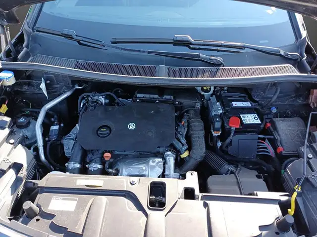 Peugeot 5008 view 5