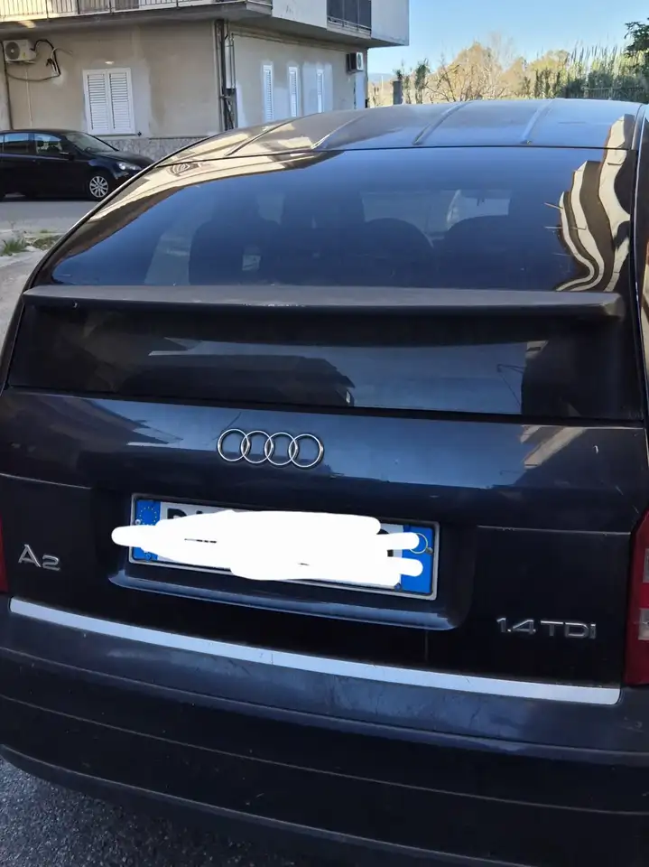 Audi A2 1.4, foto 2