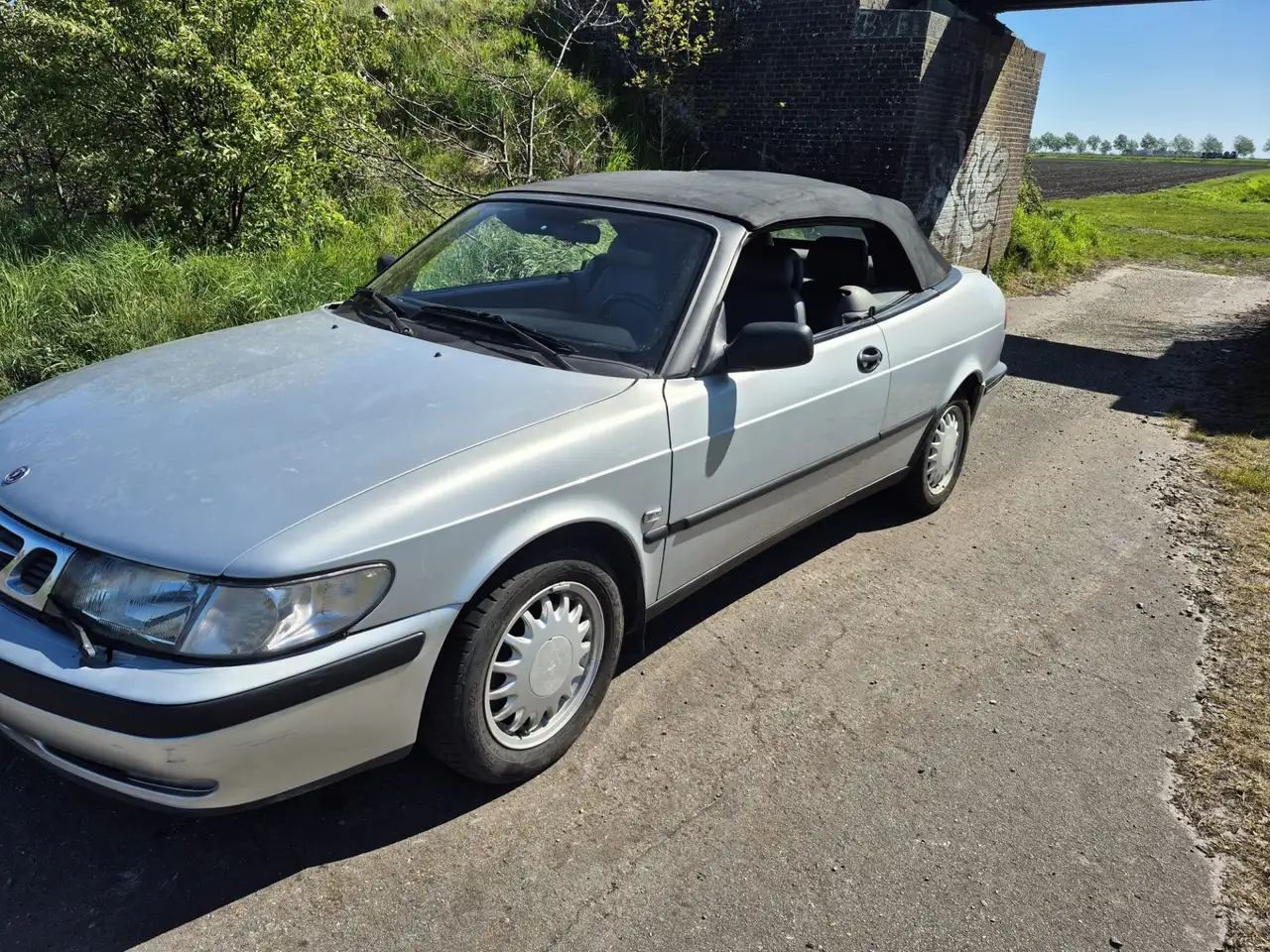 Saab 900 2.3 SE, foto 5