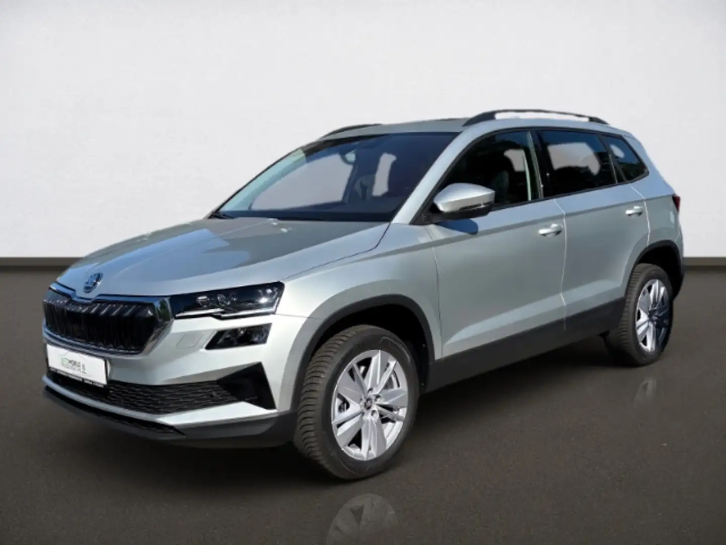 Skoda Karoq Selection 1.5 TSI DSG Navi Pano Fahrassist. Argent - 2
