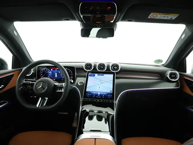 Mercedes-Benz GLC view 9