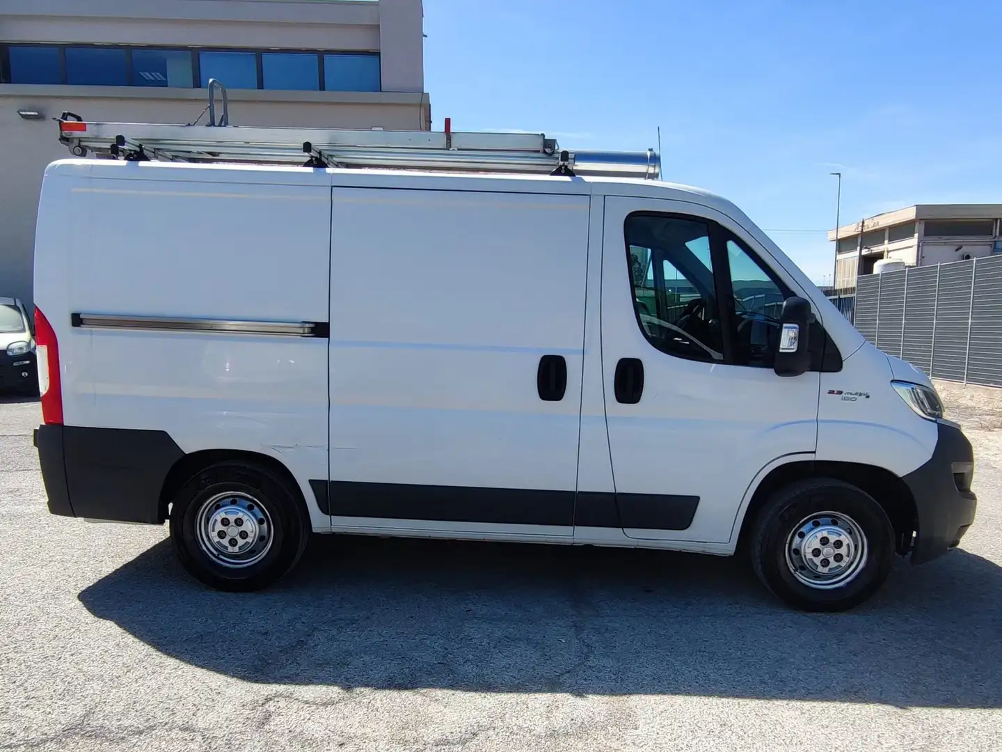 Fiat Ducato 30 CH1 2.3 M-J FURGONE PASSO CORTO 3 POSTI - 2017 Weiß - 2