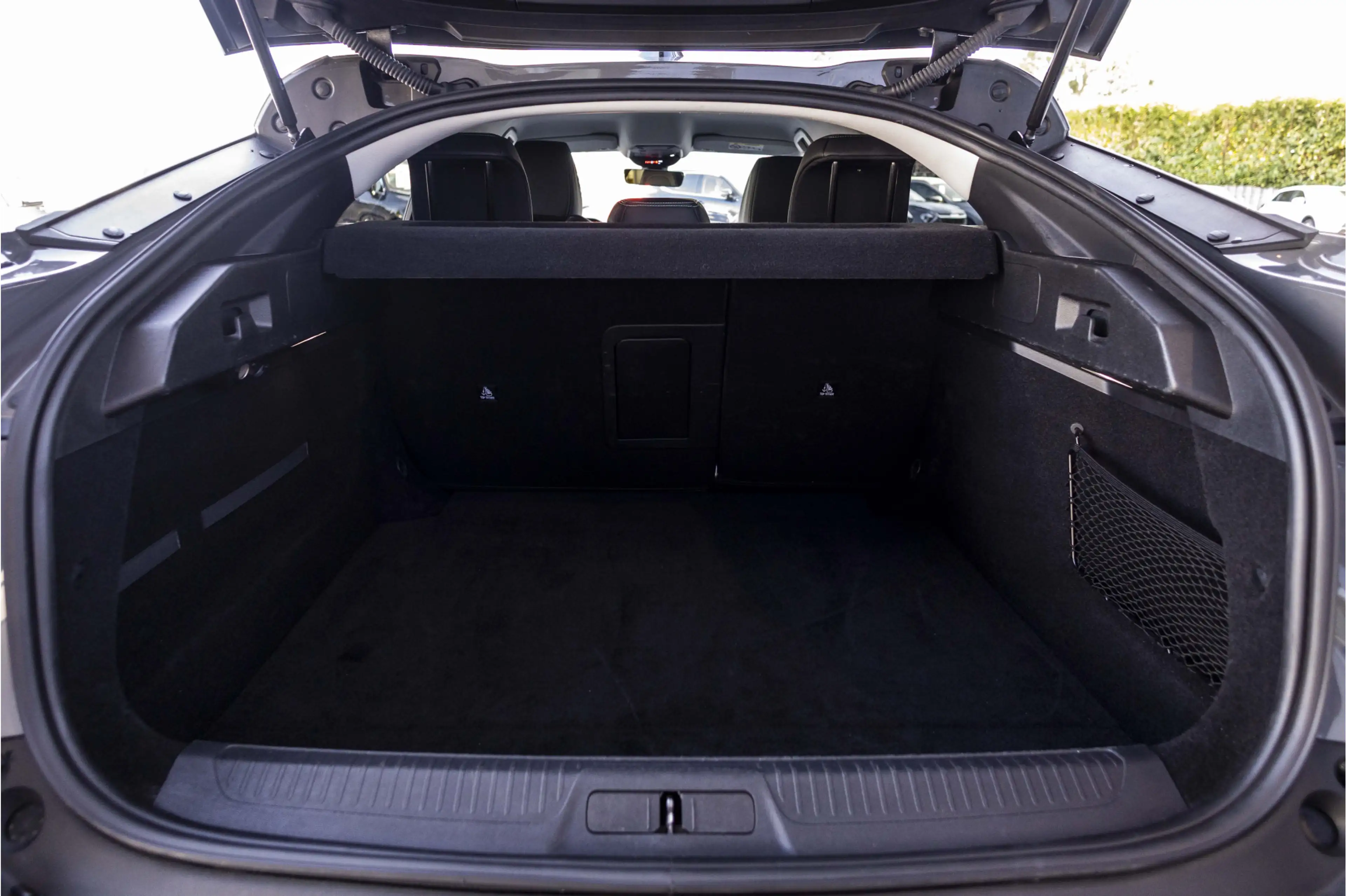 Peugeot 408 1.2 Hybrid 145 e-DCS6 Allure | 360° Camera | Head- — photo 37