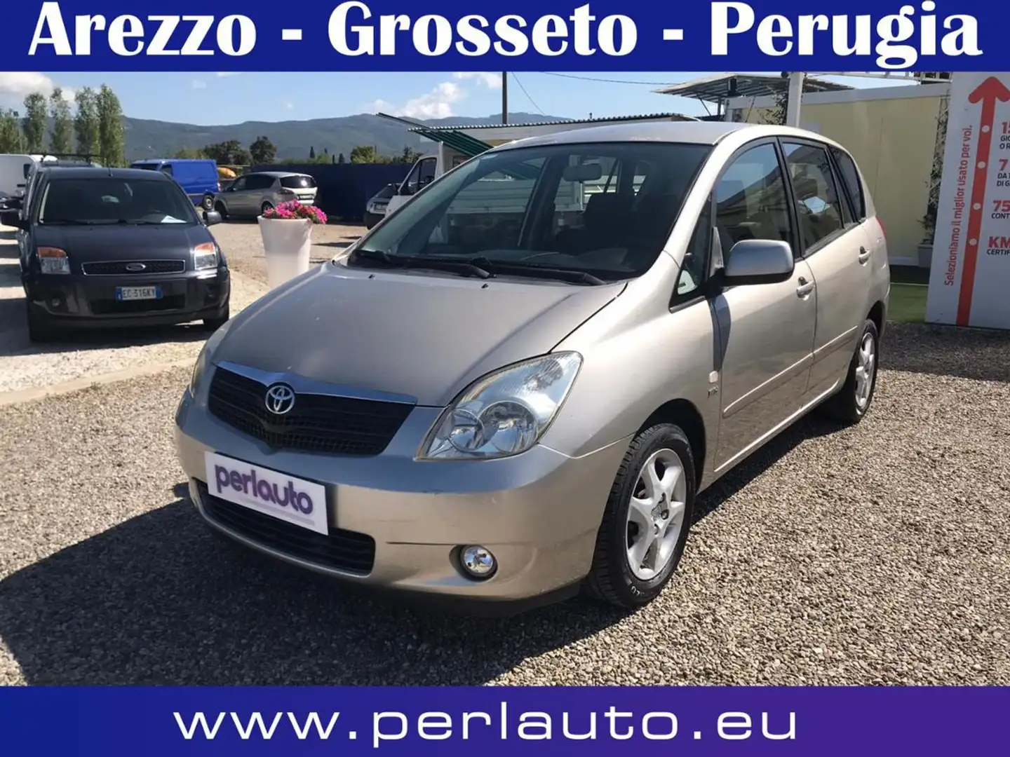 Toyota Corolla Verso 1.8 Sol Gris - 1