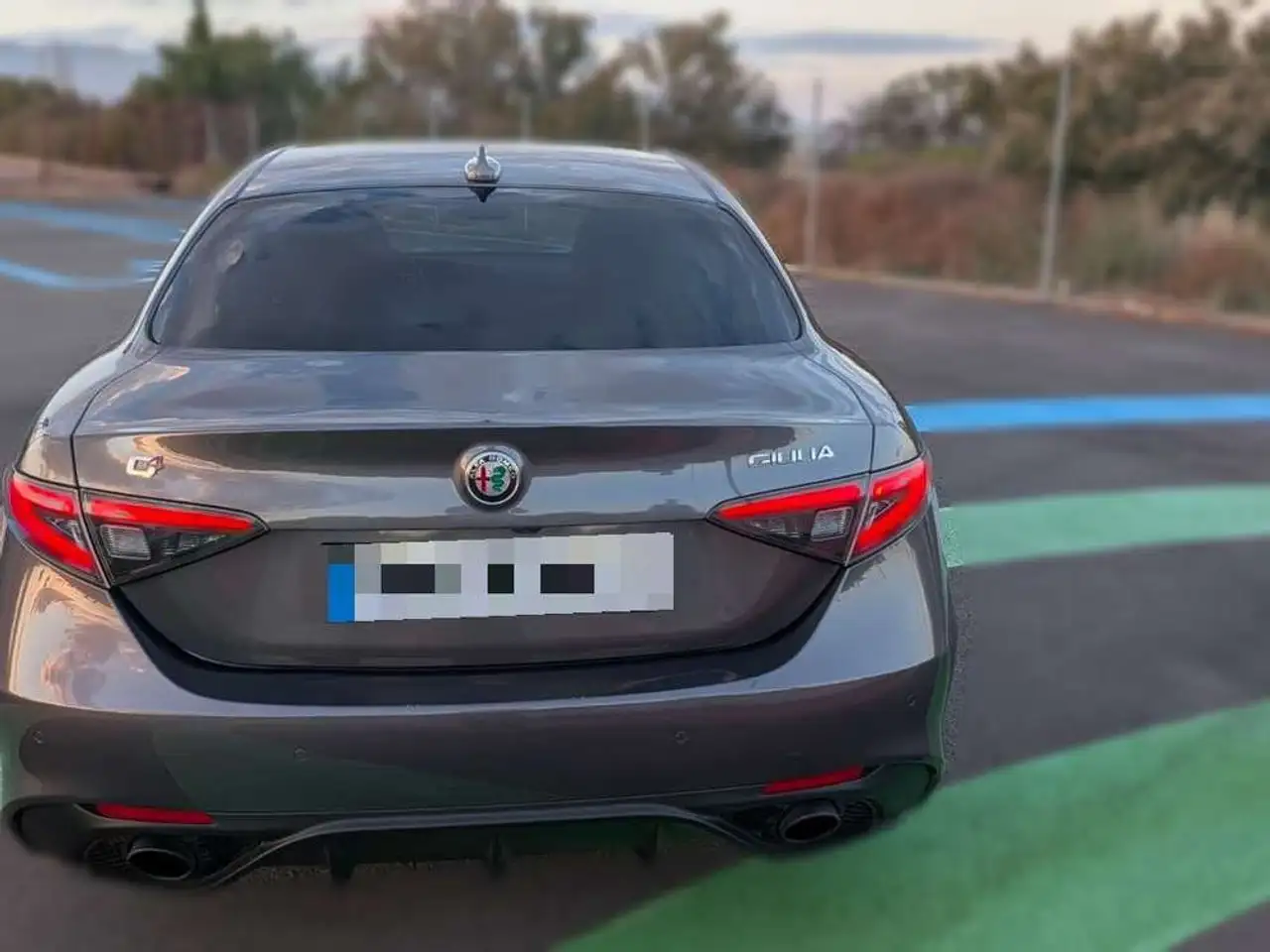 Alfa Romeo Giulia 2024 — фото 15