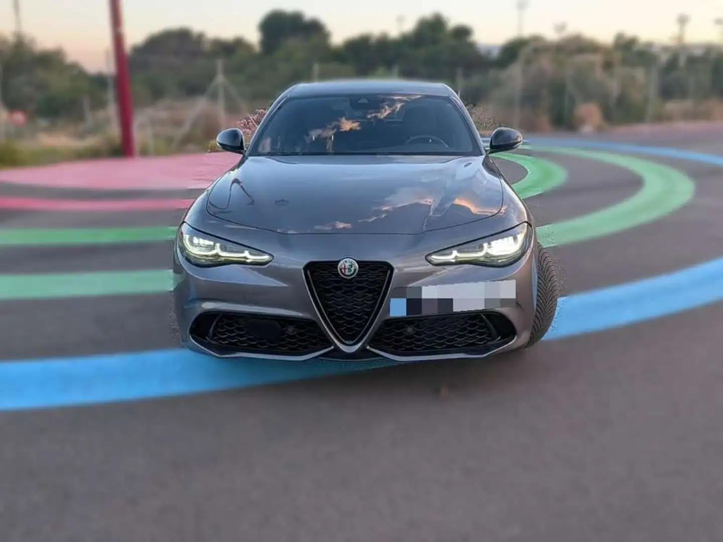 Alfa Romeo Giulia 2.0 Gasolina 206kW (280CV) Q4 Veloce Gris - 2