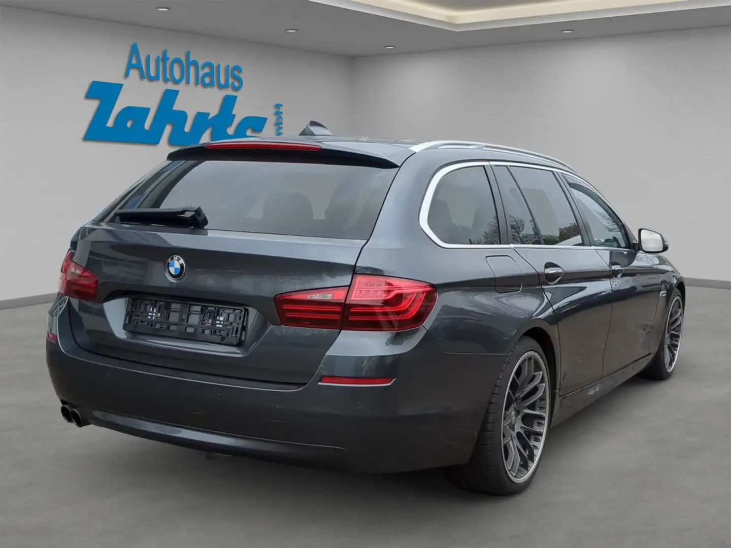 BMW 520 d Touring Grijs - 2