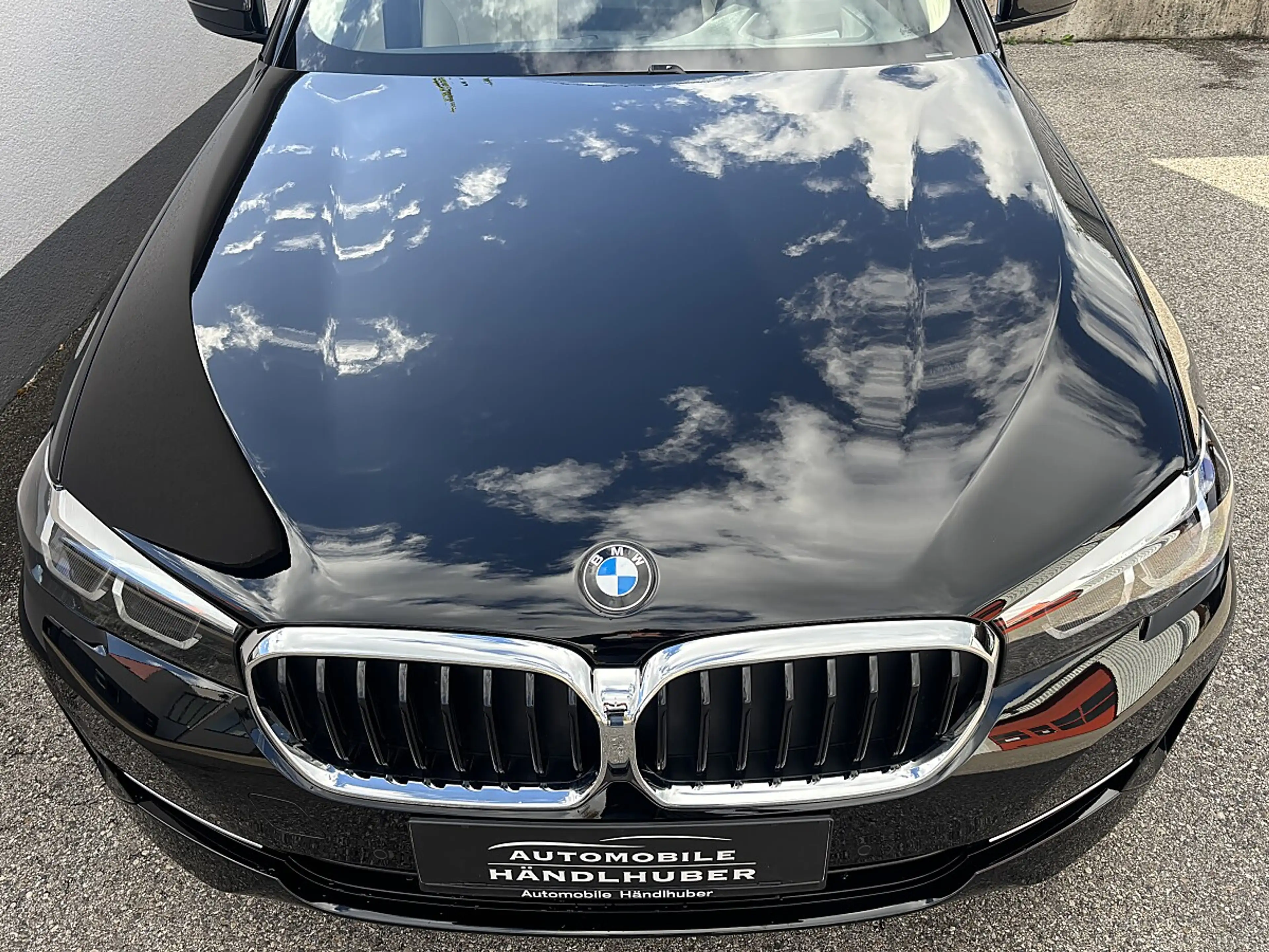 BMW 520 d Touring Aut. LEDER/ALARM/MEMORY/HEADUP/KOMFOR... — photo 8