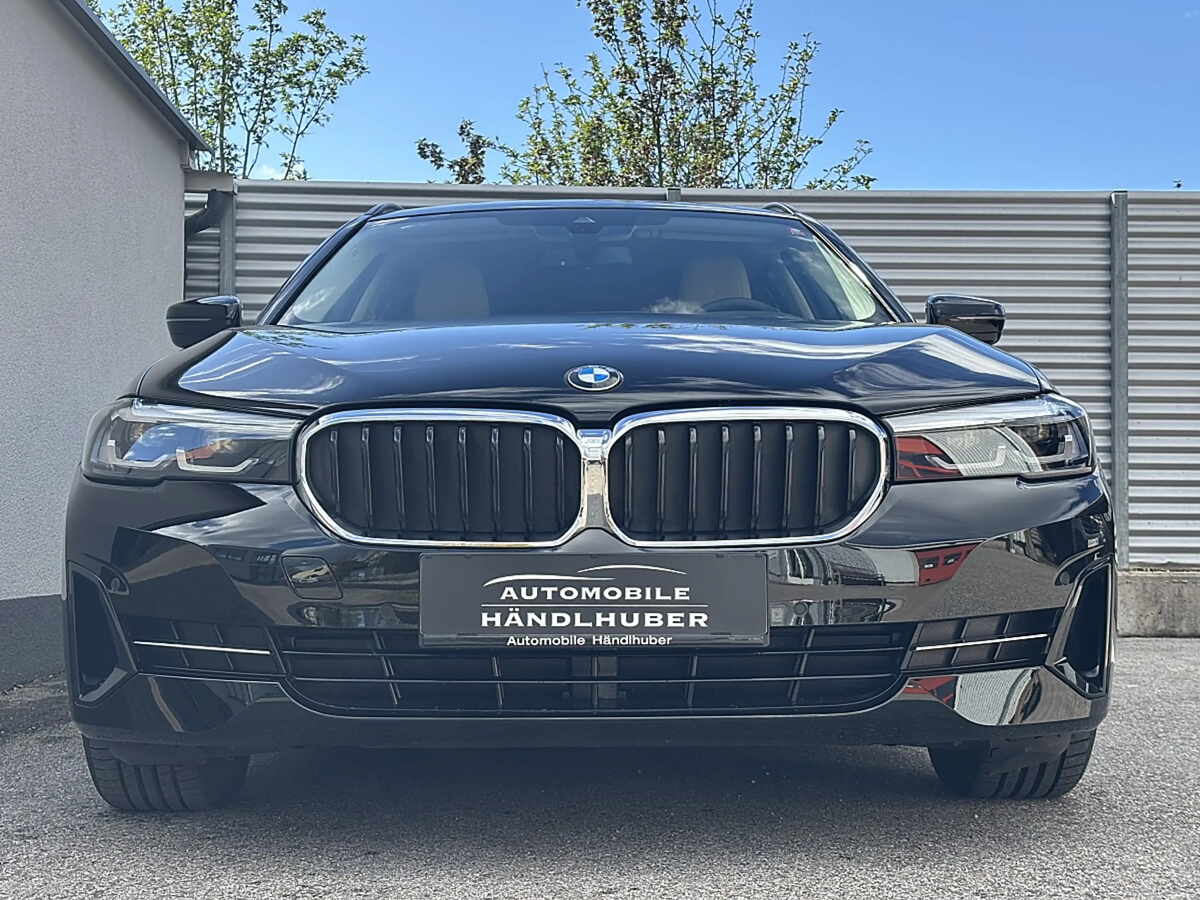 BMW 520 d Touring Aut. LEDER/ALARM/MEMORY/HEADUP/KOMFOR... — photo 7