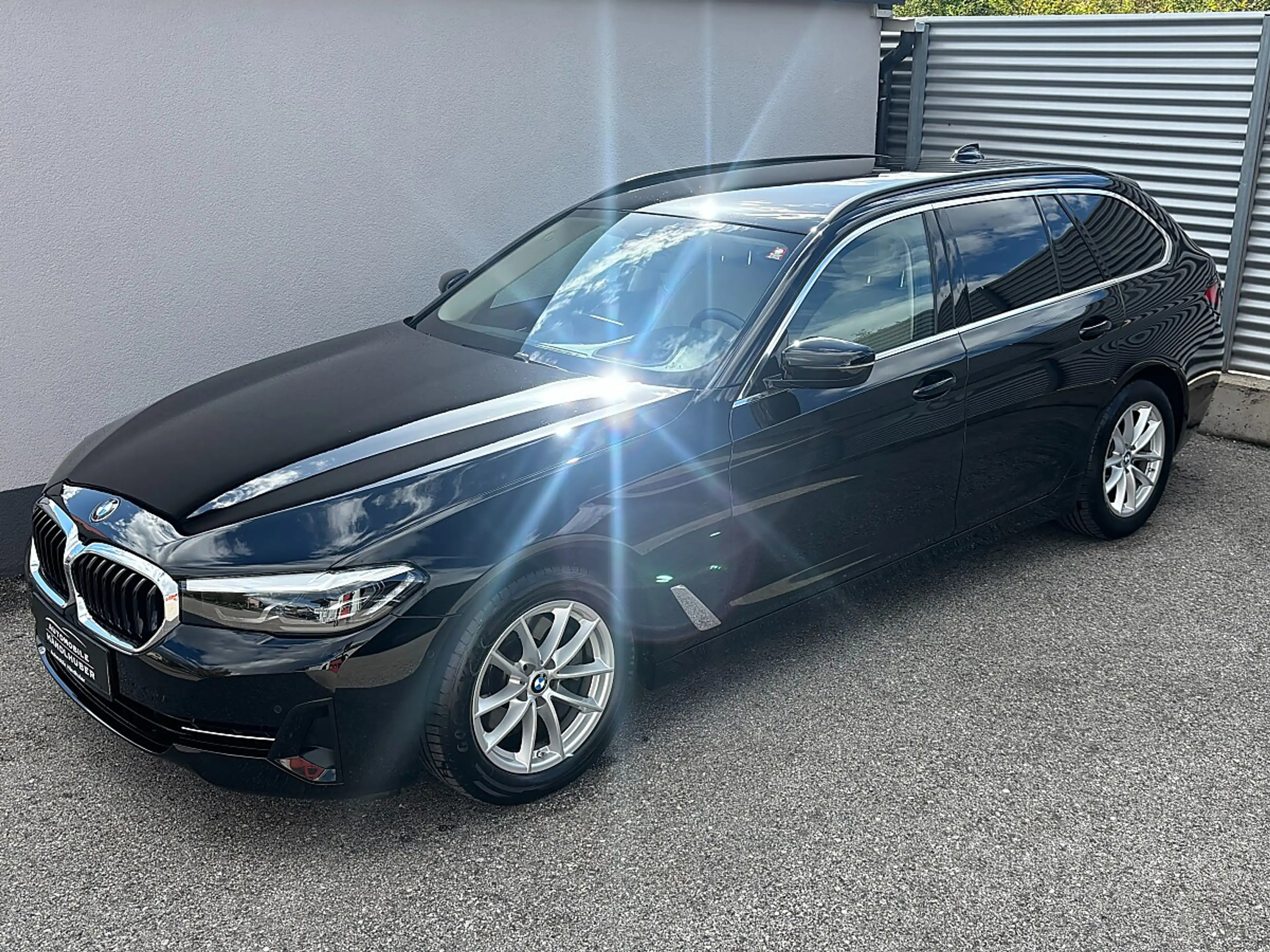 BMW 520 d Touring Aut. LEDER/ALARM/MEMORY/HEADUP/KOMFOR... — photo 4