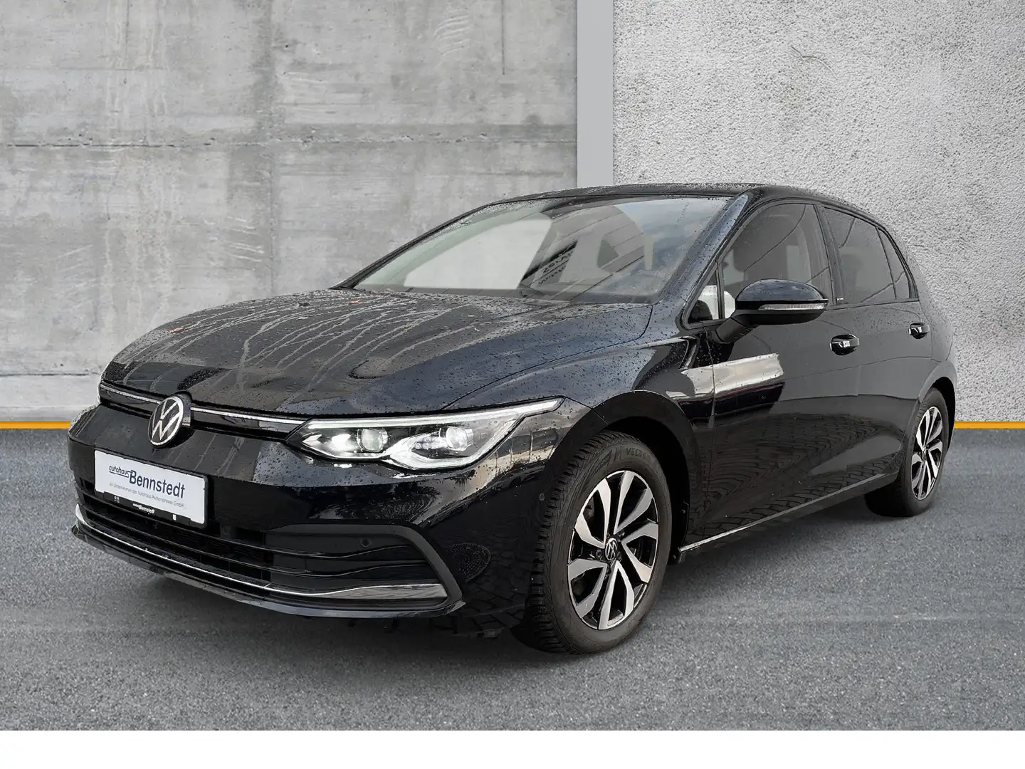 Volkswagen Golf VIII 2.0 TDI DSG Active MATRIX PANO HuD AHK Schwarz - 2