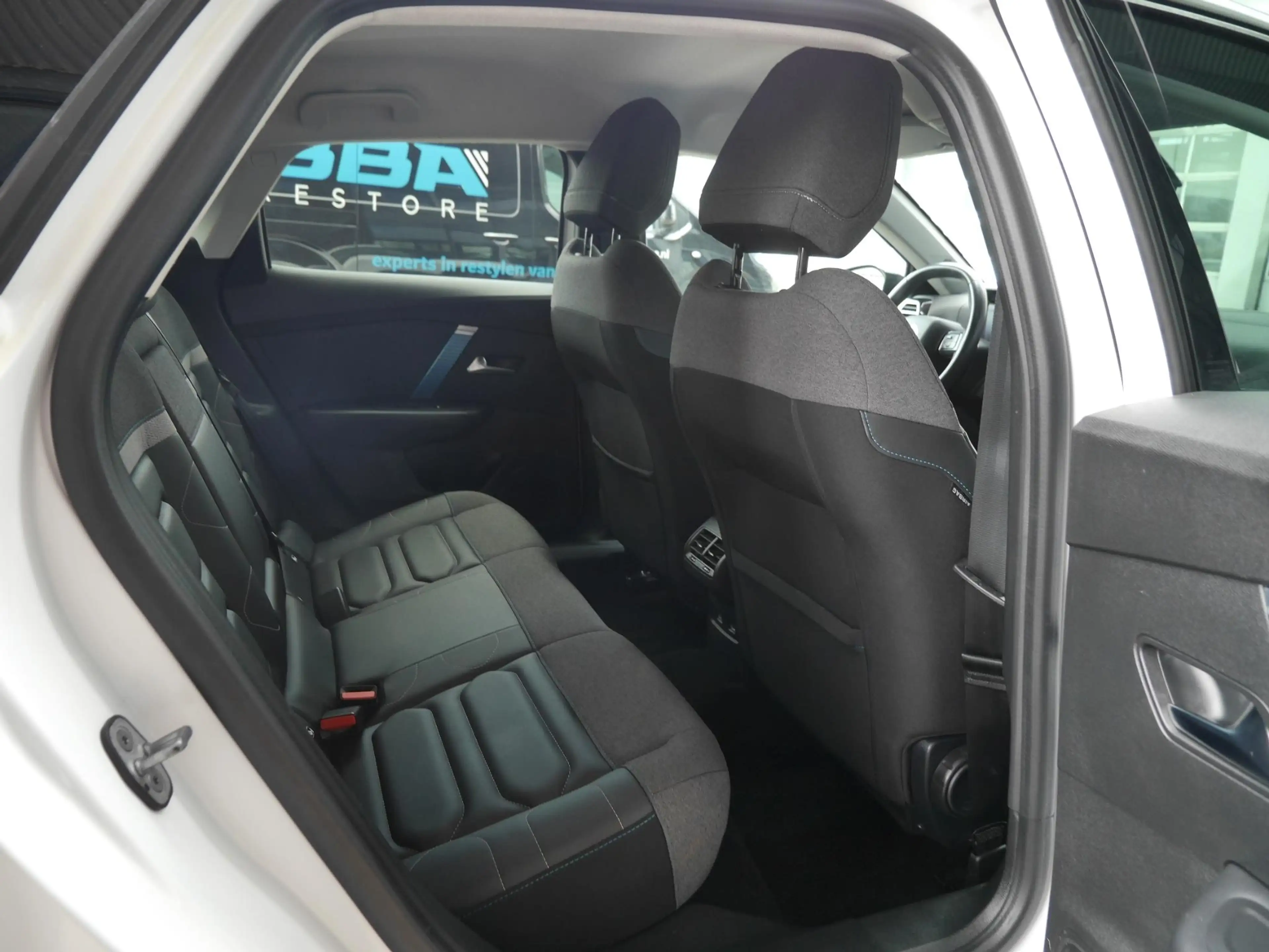 Citroen E-C4 Electric Shine 50 kWh | Head up display | Adaptieve cruise — photo 11