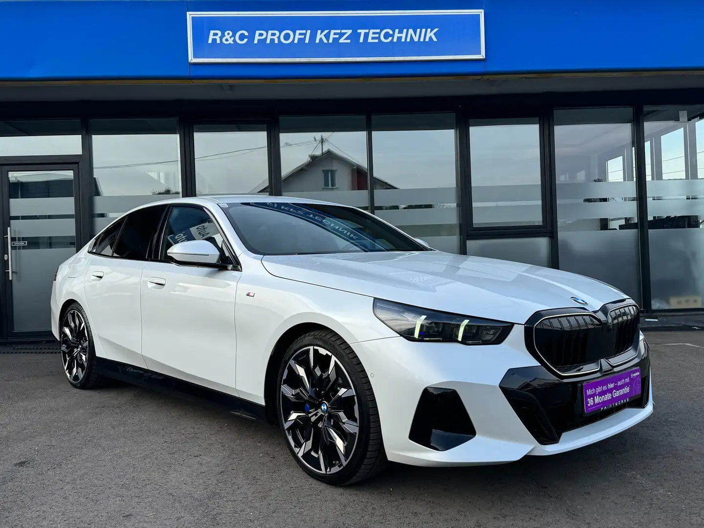 BMW 520 520 d xDrive M Sport PRO/21''/HEAD UP Blanco - 2