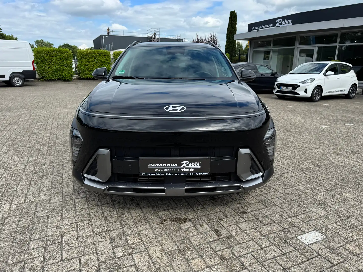 Hyundai KONA 1.0 Trend 2WD | Navi | SHZ | Klimaautom Schwarz - 2