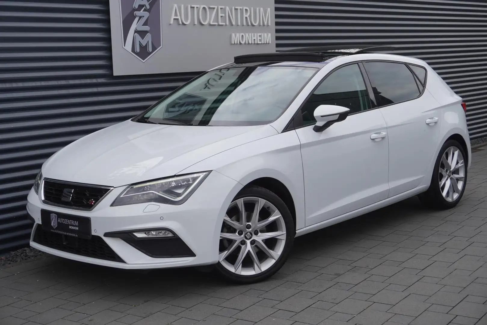SEAT Leon 1.5 TSI FR|VIRTUAL|SPORTSITZE|PANORAMA|LED Blanc - 1
