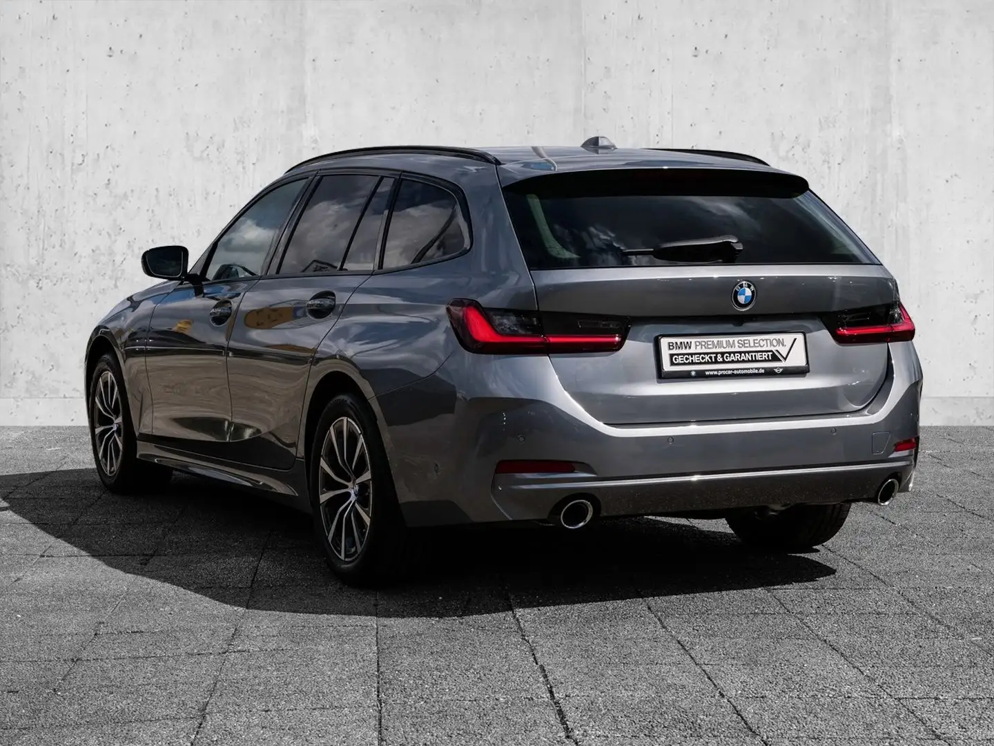 BMW 318 d TOURING+PA+SHZ+KLIMA+DAB+ALARM+UVM. Grau - 2