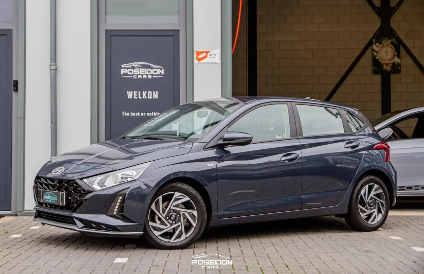 Hyundai i20 1.0 T-GDI Comfort KEYLESS | BOSE | A.CAMERA | STUU Gris - 1