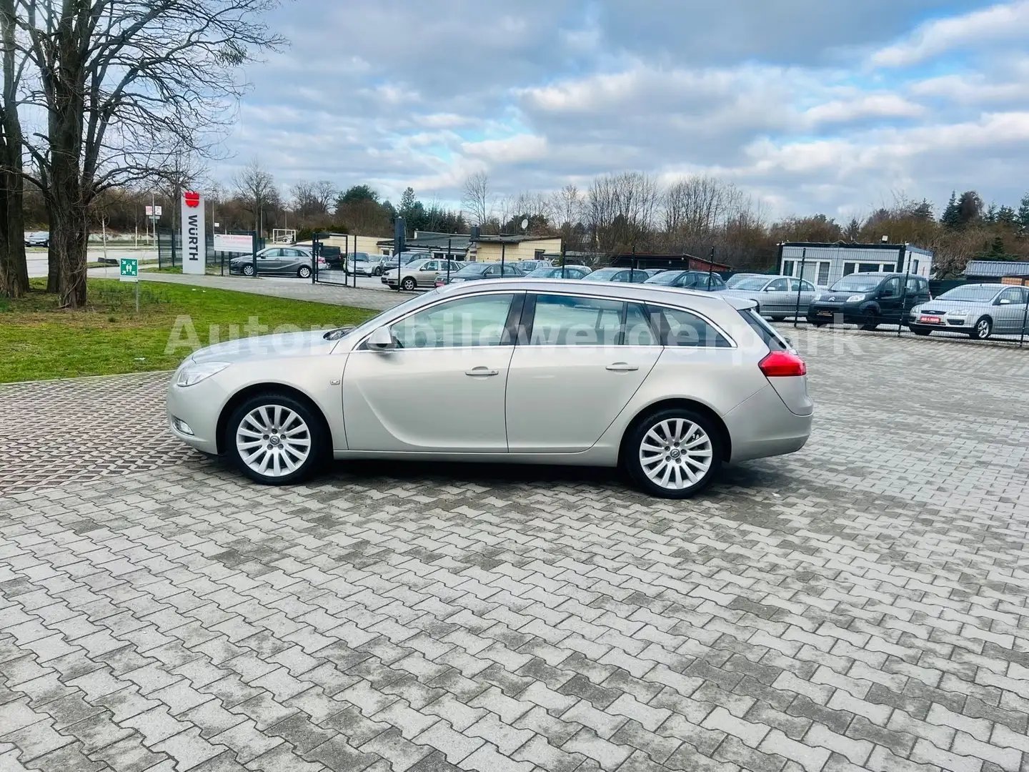 Opel Insignia A Sports Tourer Edition MIT LPG (PRINS) - 2
