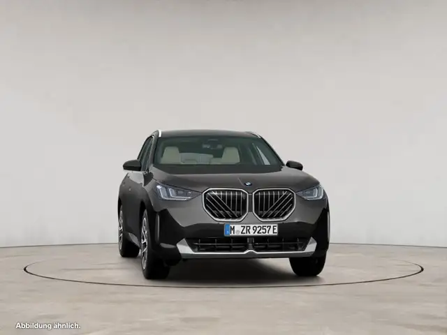 BMW X3 view 10