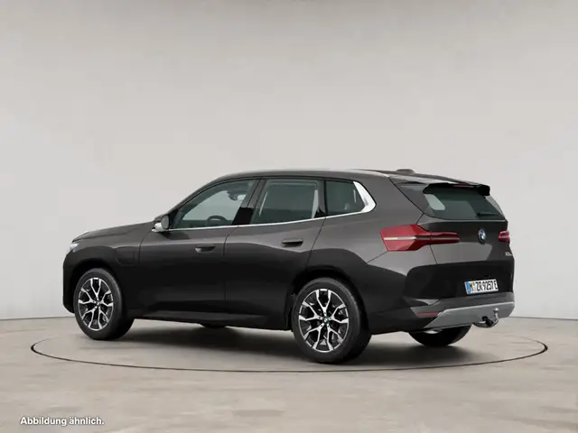 BMW X3 view 6
