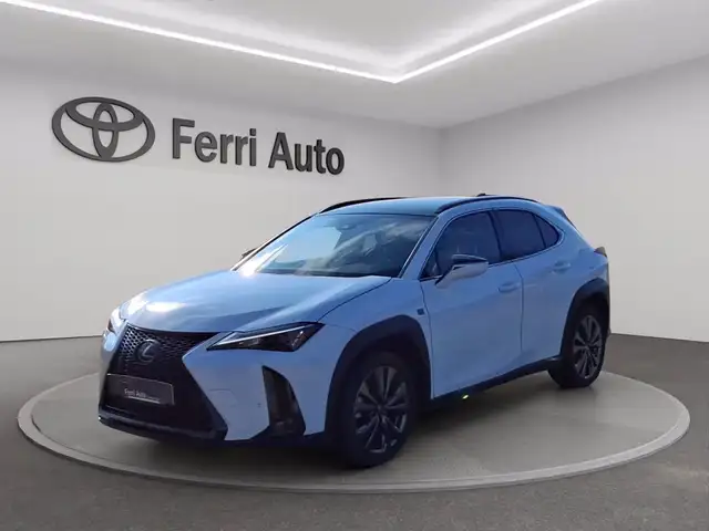 Lexus UX 250h 2.0 design 2wd cvt