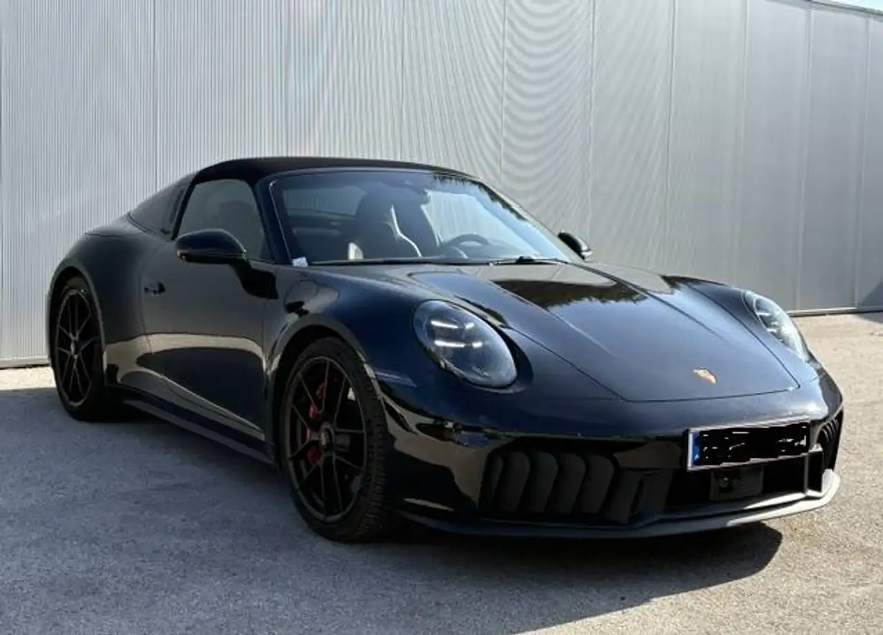 Porsche 992