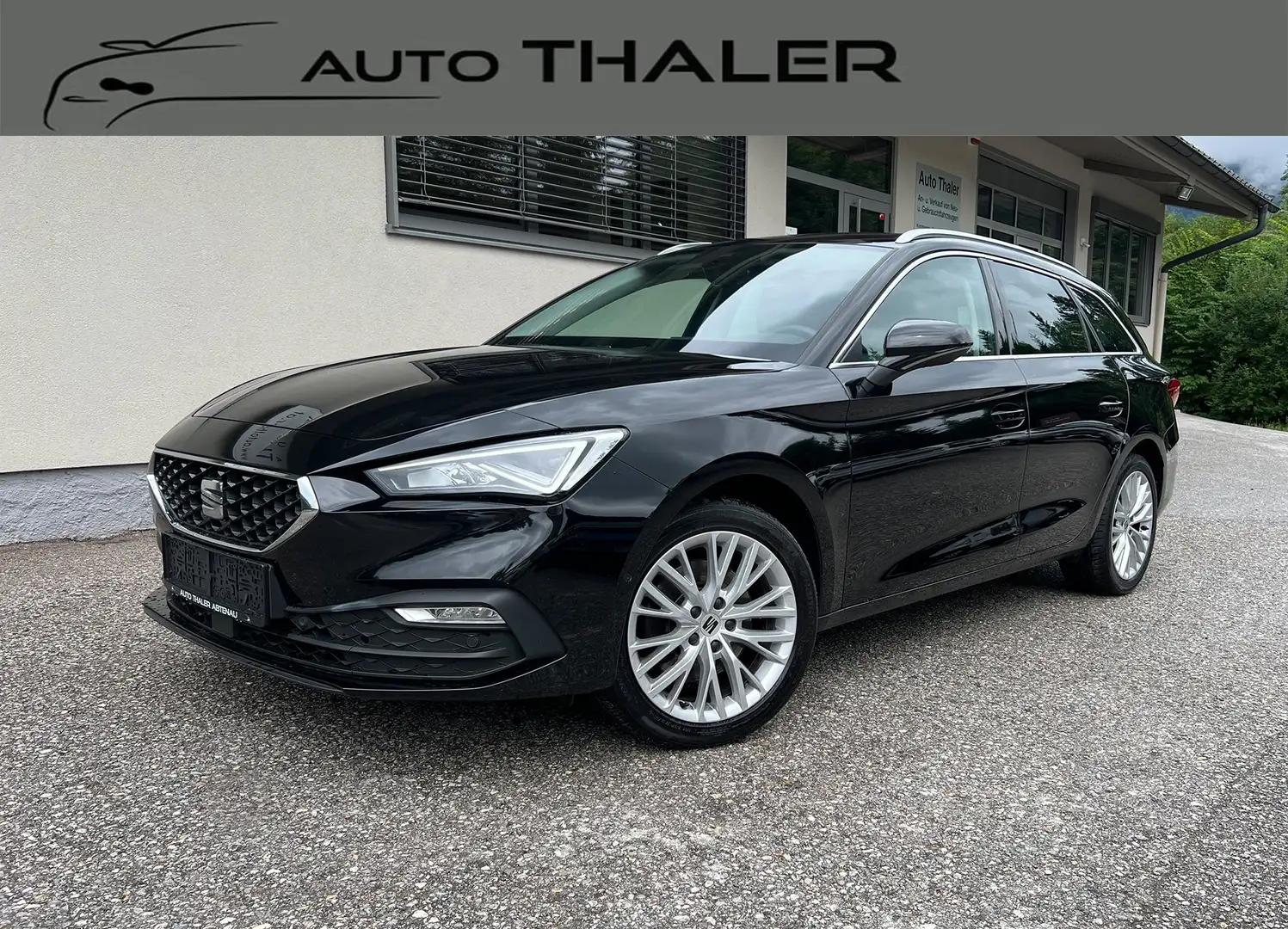 SEAT Leon SP Xcellence 2,0 TDI DSG 4Drive Schwarz - 1