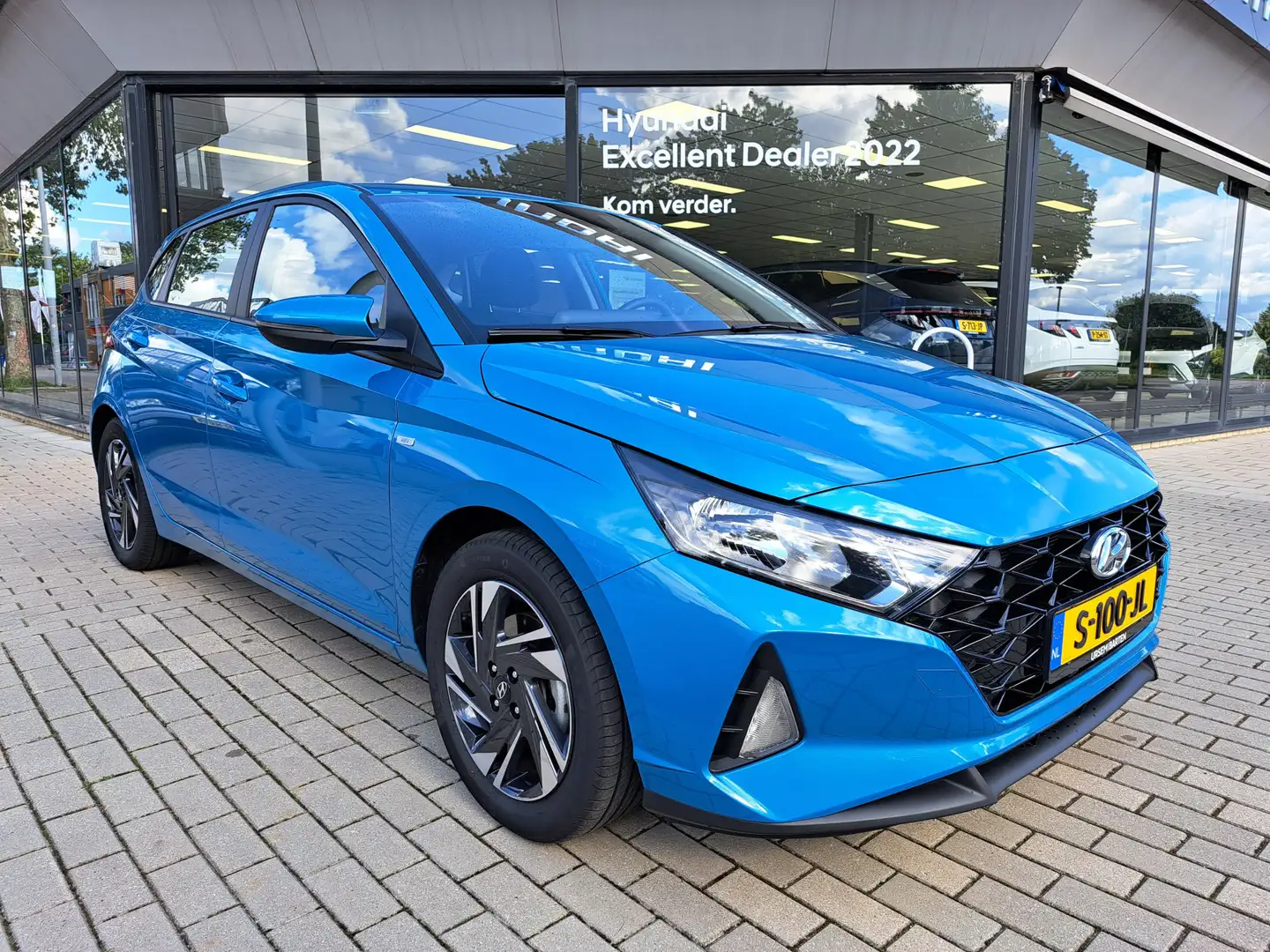 Hyundai i20 1.0 T-GDI Comfort Smart | direct beschikbaar | nav Blauw - 2