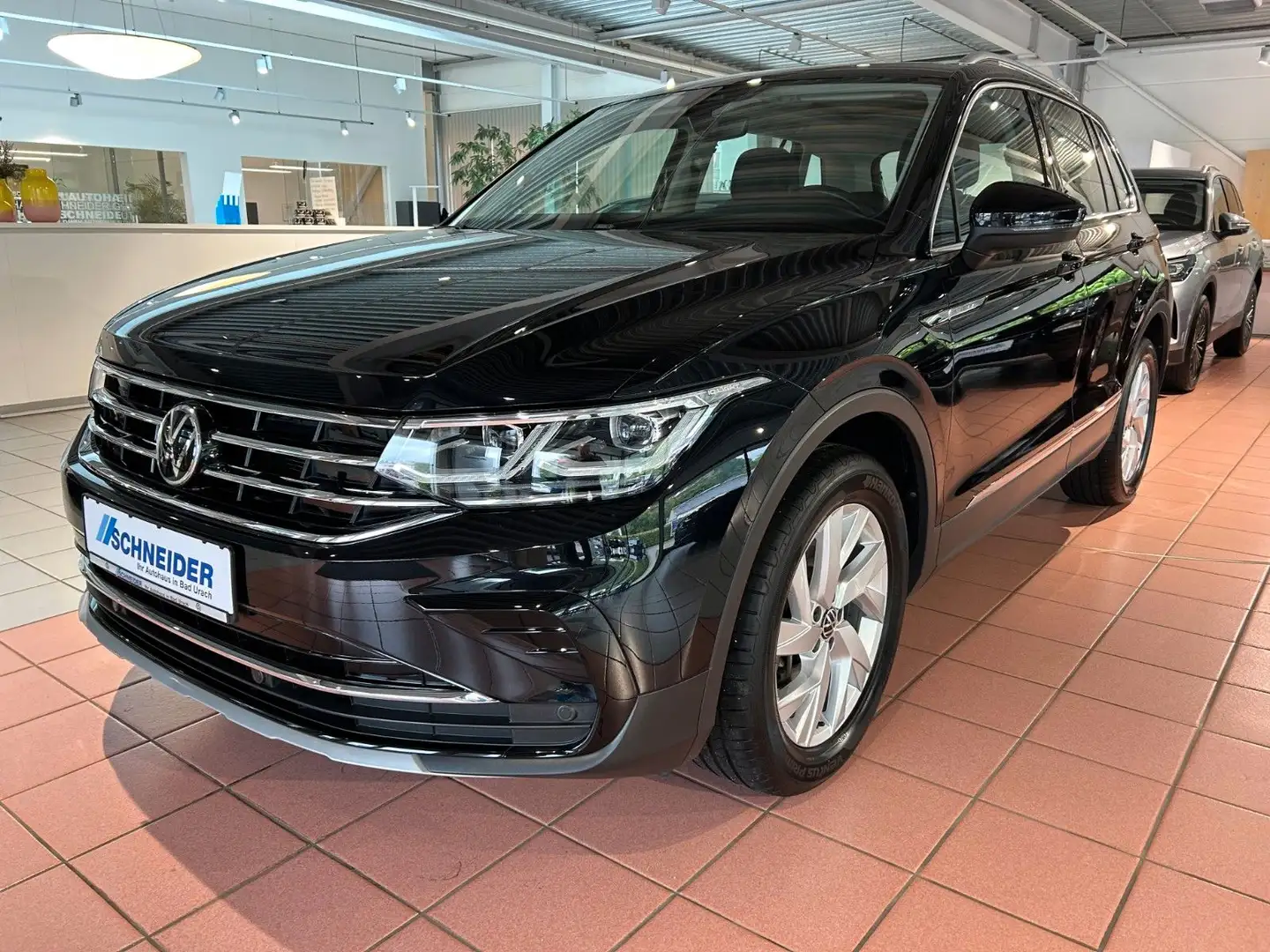 Volkswagen Tiguan Elegance Schwarz - 1