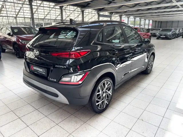 Hyundai Kona view 5