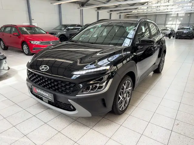 Hyundai Kona view 3